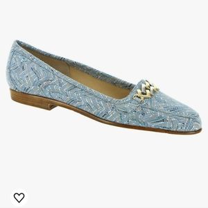 Amalfi by Rangoni Oste Leather Loafer Sky-Blue Navajo Slip-On Flats Size 9
